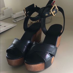 TORY BURCH LOW WEDGE